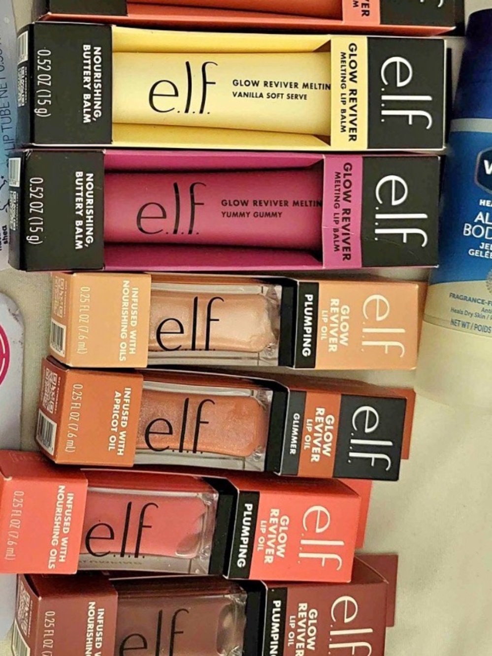 20 mix lipstick and gloss